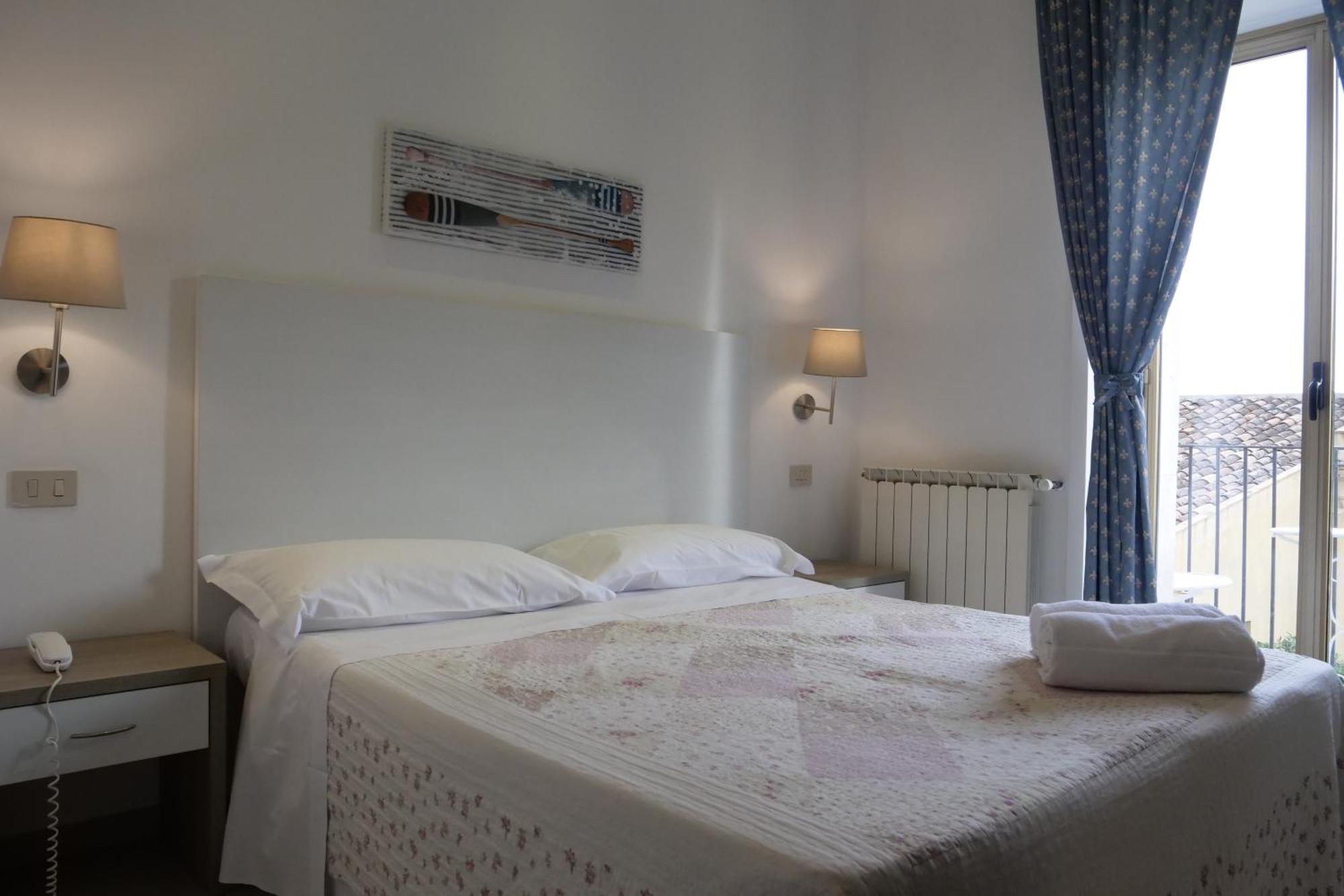 Hotel Elios Tao Taormina Exterior foto